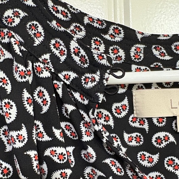 LOFT Black and White Printed Blouse - Picture 4 of 12